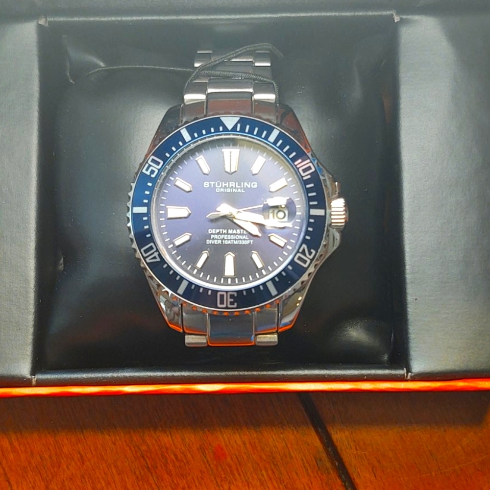 Stührling Depthmaster Watch